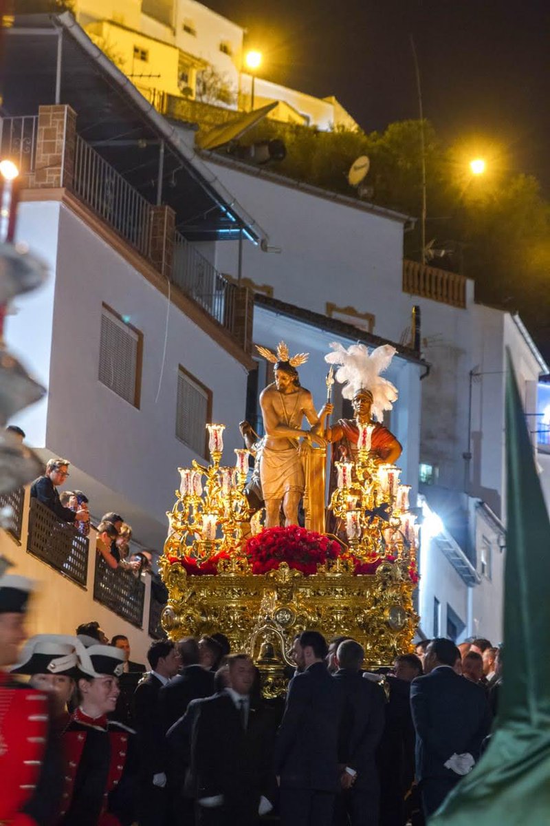 Jueves Santo en Setenil, un año más junto a la <a href="/VeraCruzSetenil/">Vera+Cruz Setenil</a> Gracias por seguir confiando en nuestra banda. Un honor acompañaros siempre.