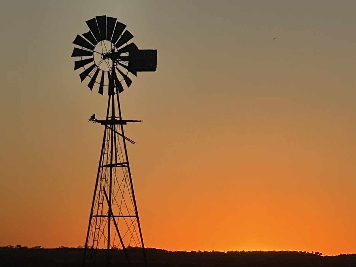 Sunset on Good Friday near Westbrook, outside #Toowoomba on Qld’s Darling Downs