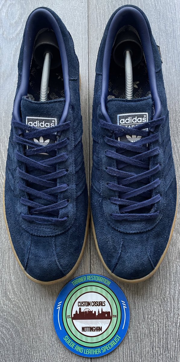 custom_casuals's tweet photo. 🔵👀These Tobacco Gore-Tex arrived from @dougiewylie1973 looking tired and faded. Deep cleaned with a little blade work, redyed and protected these are now back to their best once again. @adiFamily_ retweets always appreciated. 👟🧼🍋🎨 ✅👀🔵 https://t.co/RtVHyMCqqK