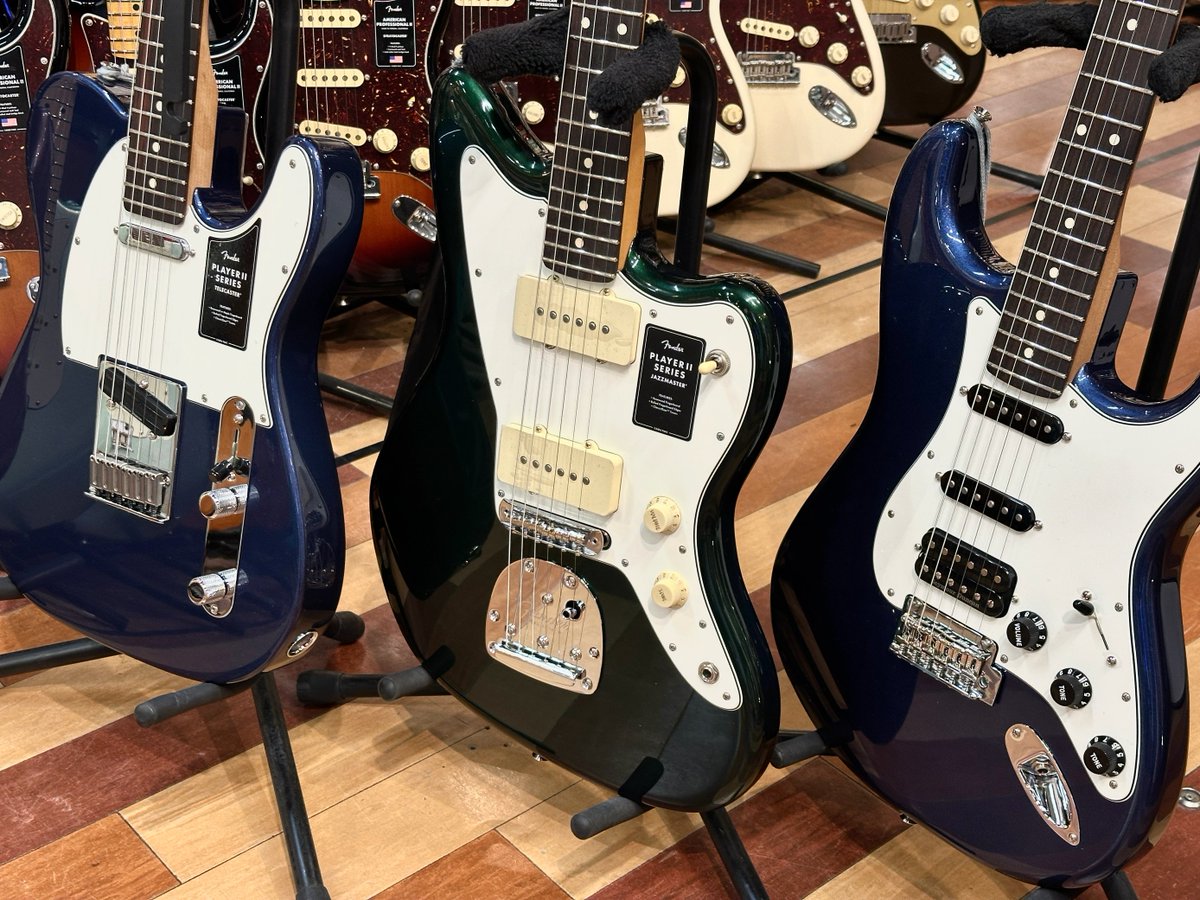 1484ikebukuro's tweet photo. 【#Fender #PlayerII #限定モデル】
Moonlight DriveカラーのテレキャスターHS(ダンカンHot Rail Hum)とストラトHSS(ダンカンJB)、British Racing Greenカラーのジャズマスター等
限定カラーやスペシャル仕様のモデルが続々と入荷しております!
是非この機会をお見逃し無く!
https://t.co/MXWAw4cWKQ https://t.co/AYcGRRlcp8