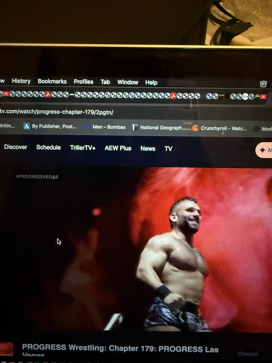 That was a great match!! <a href="/MikeDvecchio/">MIKE D VECCHIO - マイク・D・ベッキオ</a> is so awesome! He is such a star!! He is a legend. #Progressvegas