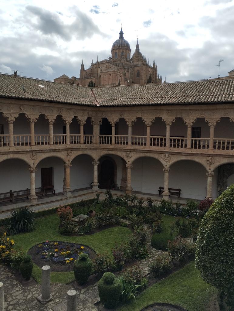 Convento de las Dueñas, Salamanca