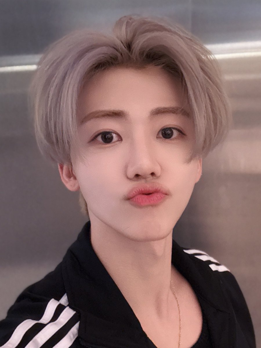 예뻐 😘