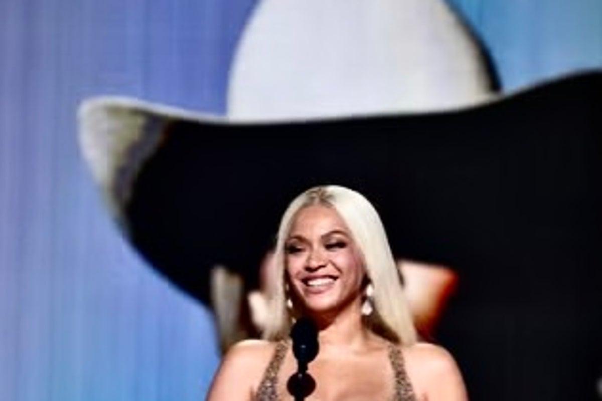 Beyoncé ticket prices are dropping because it hasn’t sold out — and fans are mad independent.co.uk/arts-entertain…