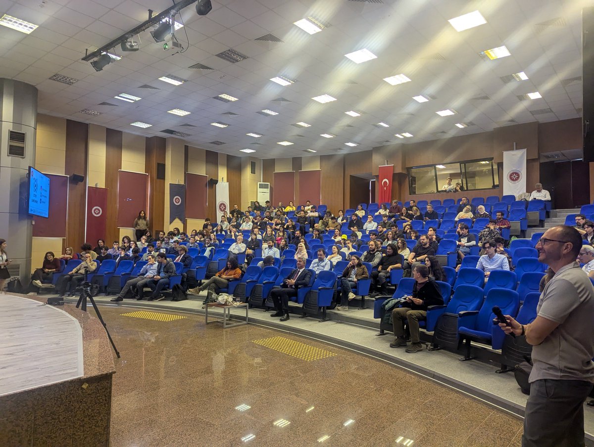 Mustafa Gündoğan tweet media