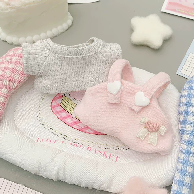 vjscart's tweet photo. wts lfb ph #vjssells
10 cm Doll Clothes Pasabuy
⤷ ₱160 (1st & 2nd pic)
⤷ ₱140 (3rd & 4th pic)
⤷ can choose color
⤷ price is all in to ph
⤷ under fast eta
doo: april 20
dop: may 1 / once onhand
mine/dm to claim! https://t.co/3aOi54c9os