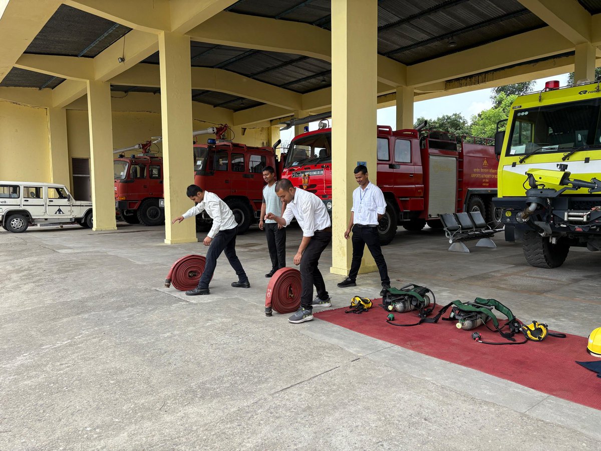 aailbrairport's tweet photo. Fire Service Week 2025 in action! 🔥 Lilabari Airport's fire personnel showcased their skills & efficiency through multiple drills & exercises. Ensuring readiness for any fire emergency! #FSW2025 #FireSafety #EmergencyPreparedness https://t.co/21Oze0LLQf