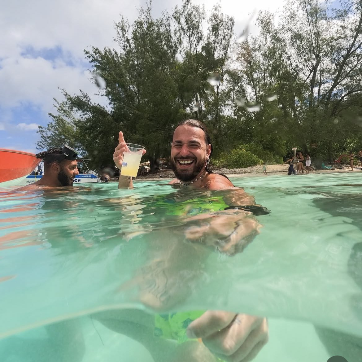 sixtinermz's tweet image. Scélérat heureux