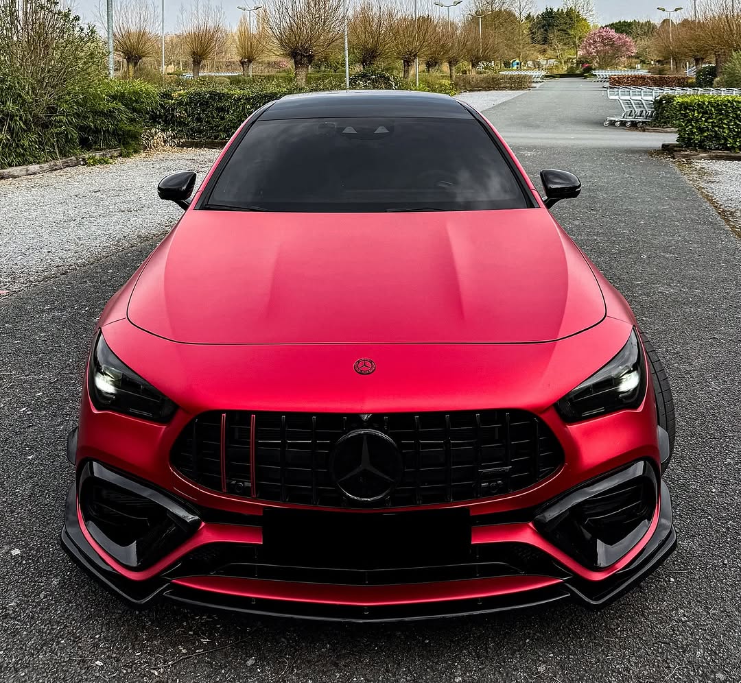 Compact and fast sedan coupe: CLA 45 S AMG 4MATIC+ 421 HP 0-100 km/h 3.9 sec

📸: @ginofficiel_ (IG)