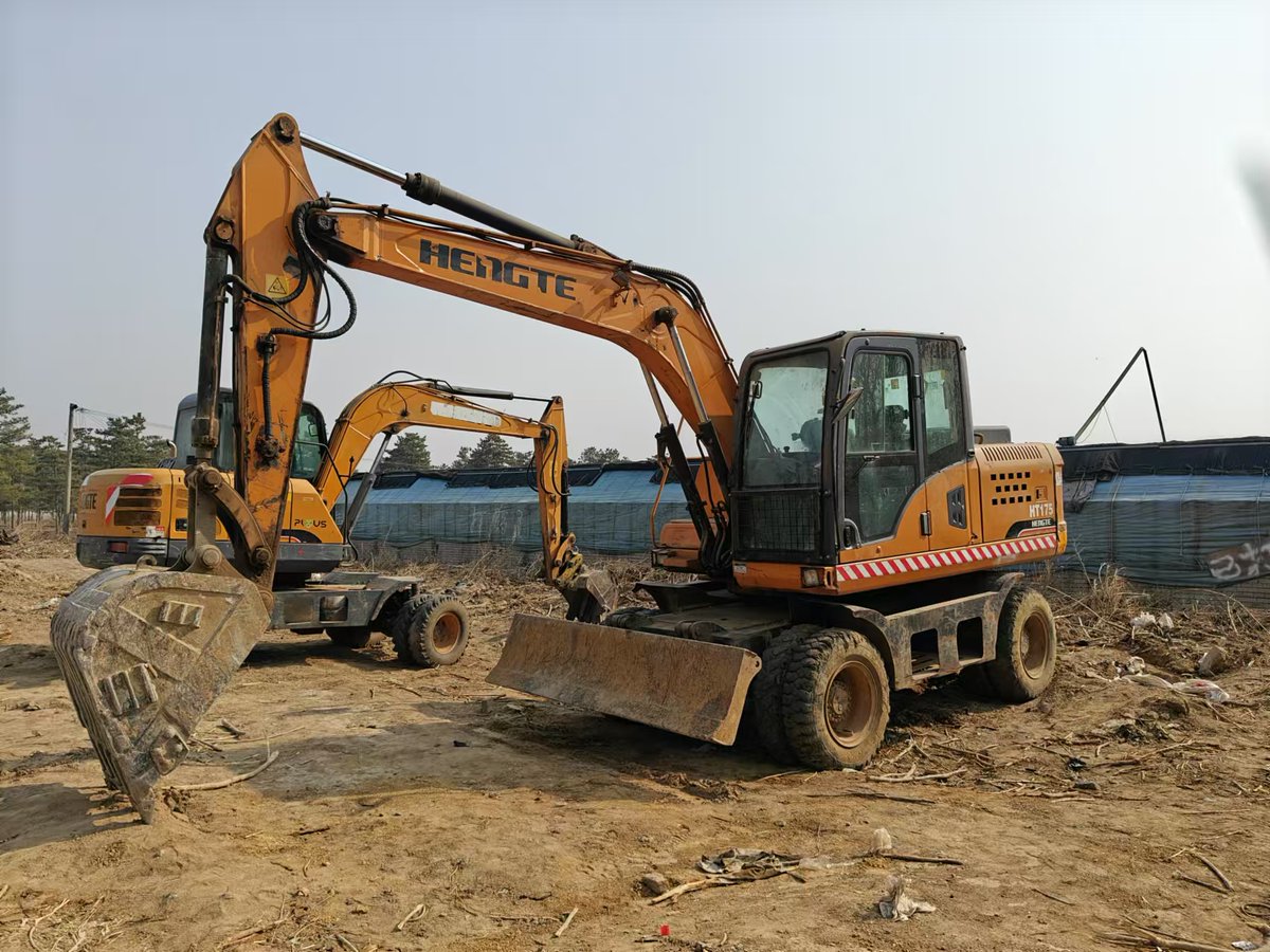 sinoloader's tweet image. WHEELEXCAVATOR,USED YEAR OF 2022.9,CUMMINS ENGINE,DOOSAN SAME MODEL 15TON,GOOD PRICE FOR EXPORTING
WA+8613275314666
