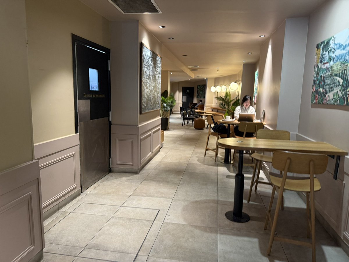 GillowelRelax's tweet photo. Petit déjeuner en #ModeRelax boulevard Haussmann #Paris ☀️❤️ https://t.co/14c2GabUiY