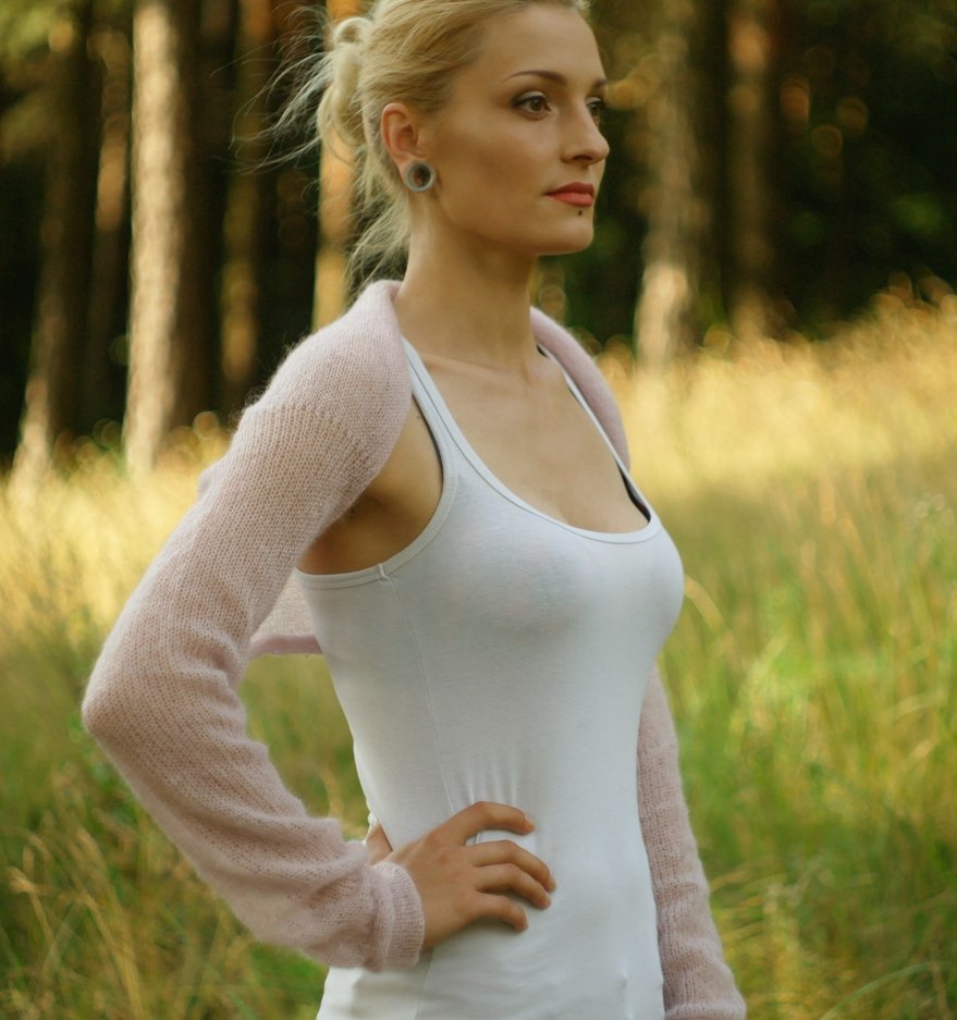 #Bridal #Bolero #handmade #Shrug #WeddingShrug #dress #CoverUp #Knit #light #pink #sweater #mohair #silk #evening #stole #marriage #jacket #giftforher 

etsy.me/3X1sZF0