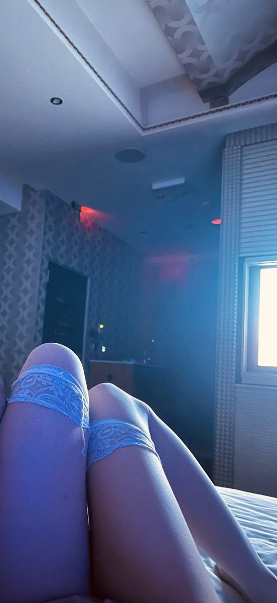 前陣子第一次把屁屁給男友，
他爽到發顫還說我超乖😳
今天我說想買玩具輪到他乖乖趴好
他死都不要🥹

只好逼他說留言破10就讓我肛回去～
拜託大家幫我留言，屁屁給過了，換他啦！

#台南 #情侶