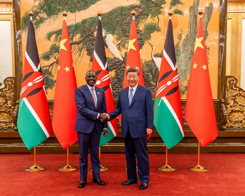 MaryJaneofKinoo's tweet photo. As the U.S. steps back from its economic ties with China over trade tensions, Kenya has a chance to build stronger relations with Beijing. Let this visit mark a new chapter of mutual growth. #KenyaChinaTies
Ruto Good Friday Happy Easter Matiang'i Maraga #ChezaSmartaEaster https://t.co/s1z3KWRinv