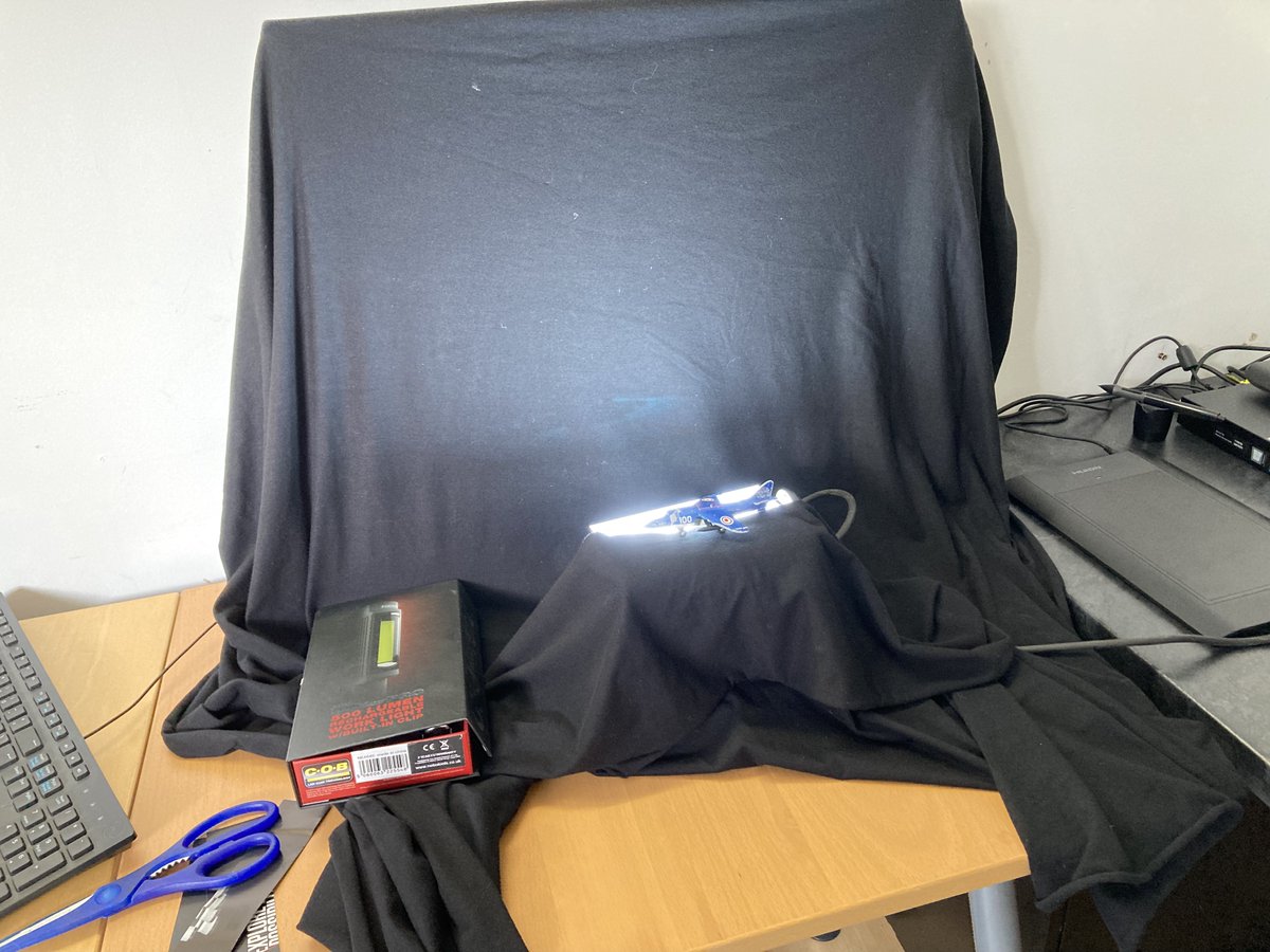 Play time with the inspection lamp and some dark cloth..