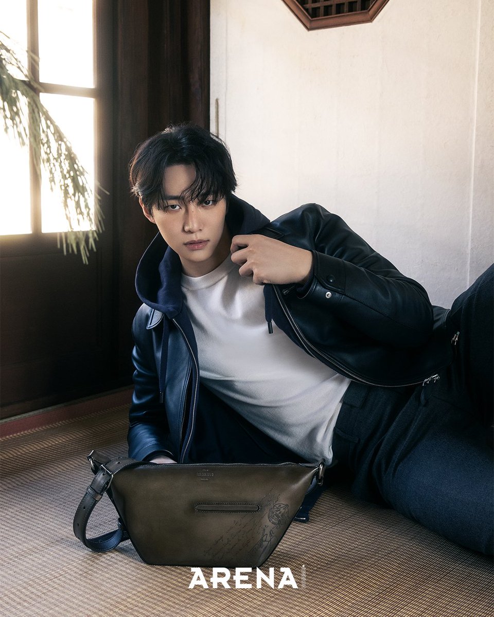 LeeJunho_Europe's tweet photo. Lee Junho in <Arena>
"The real story is yet to come. Lee Jun-ho's expressions, movements, and even the tension between his breaths. The May cover story of <Arena> has a different charm hidden on each page. We are revealing some of it now. We will leave it up to you to reach the rest of his story."

#이준호 #LEEJUNHO
#준호 #JUNHO
#Berluti #벨루티
#ARENAKOREA