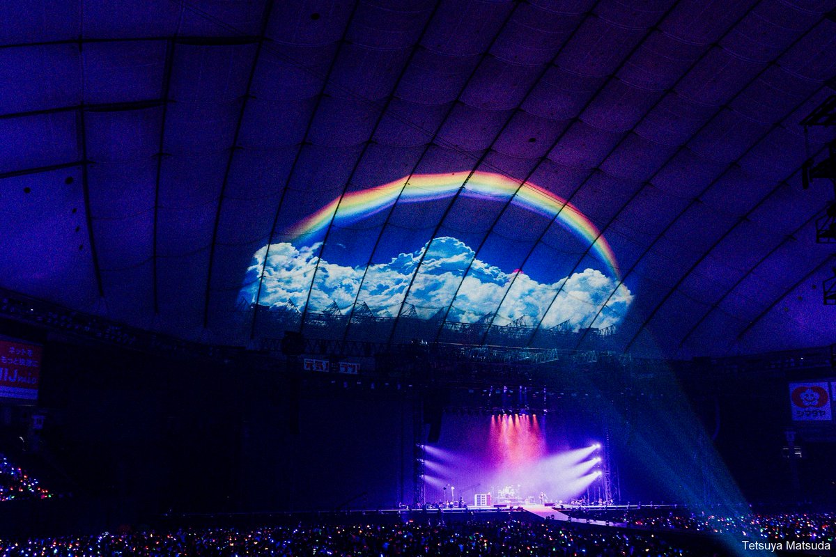 wowow_mj's tweet photo. ━━ライヴ写真①━━

L'Arc-en-Ciel LIVE 2025
hyde BIRTHDAY CELEBRATION
-hyde誕生祭-

━━━━━━━━━━━

4/29（火/祝）午後7:00～独占放送＆配信
📱終了後からアーカイブ配信
🔗https://t.co/VnRMa0QrmY

📢#WOWOWでラルク で
一緒に盛り上がりましょう

@LArc_official https://t.co/kuydFQP7u4