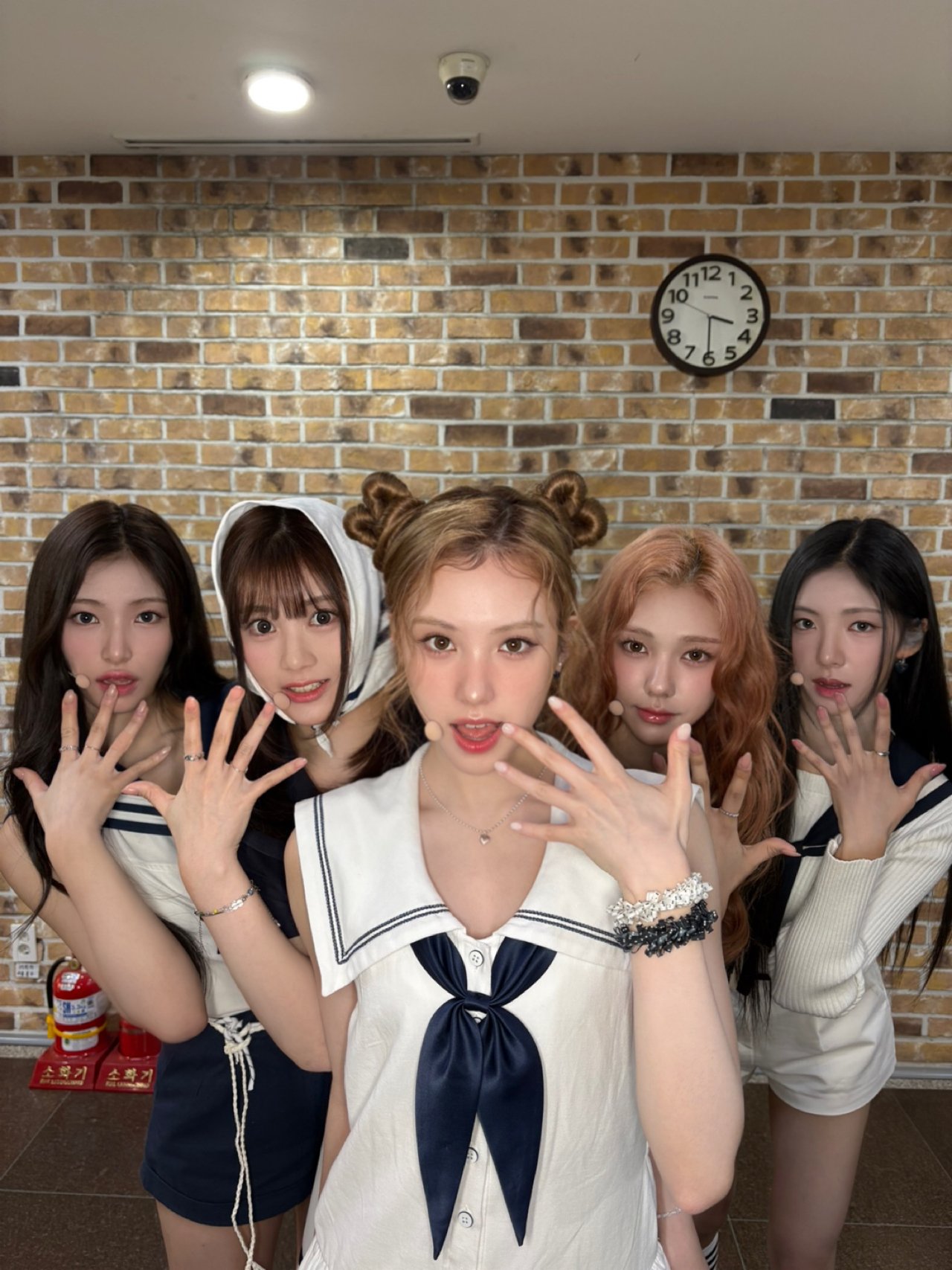 GozaAdYa8AAByKY?format=jpg&name=large