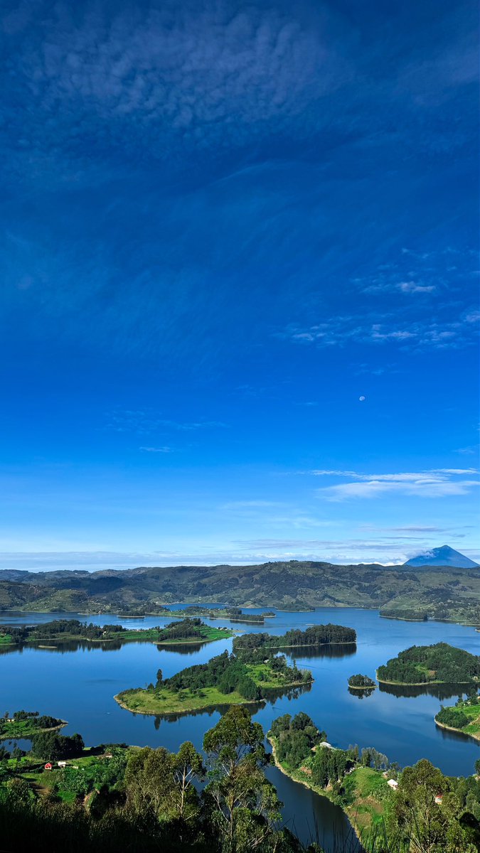 WinnieRioba's tweet photo. A Kenya to Uganda roadtrip.

Nairobi ➡️ Mbale ➡️ Jinja ➡️ Lake Bunyonyi 🇺🇬 https://t.co/c7HEqvcDkn