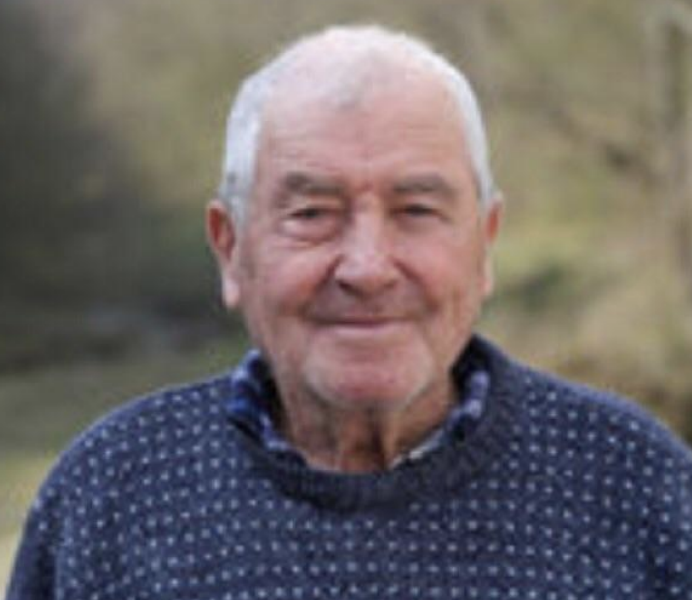 havascript's tweet image. just had to google an abbreviation my 14yo cousin texted me