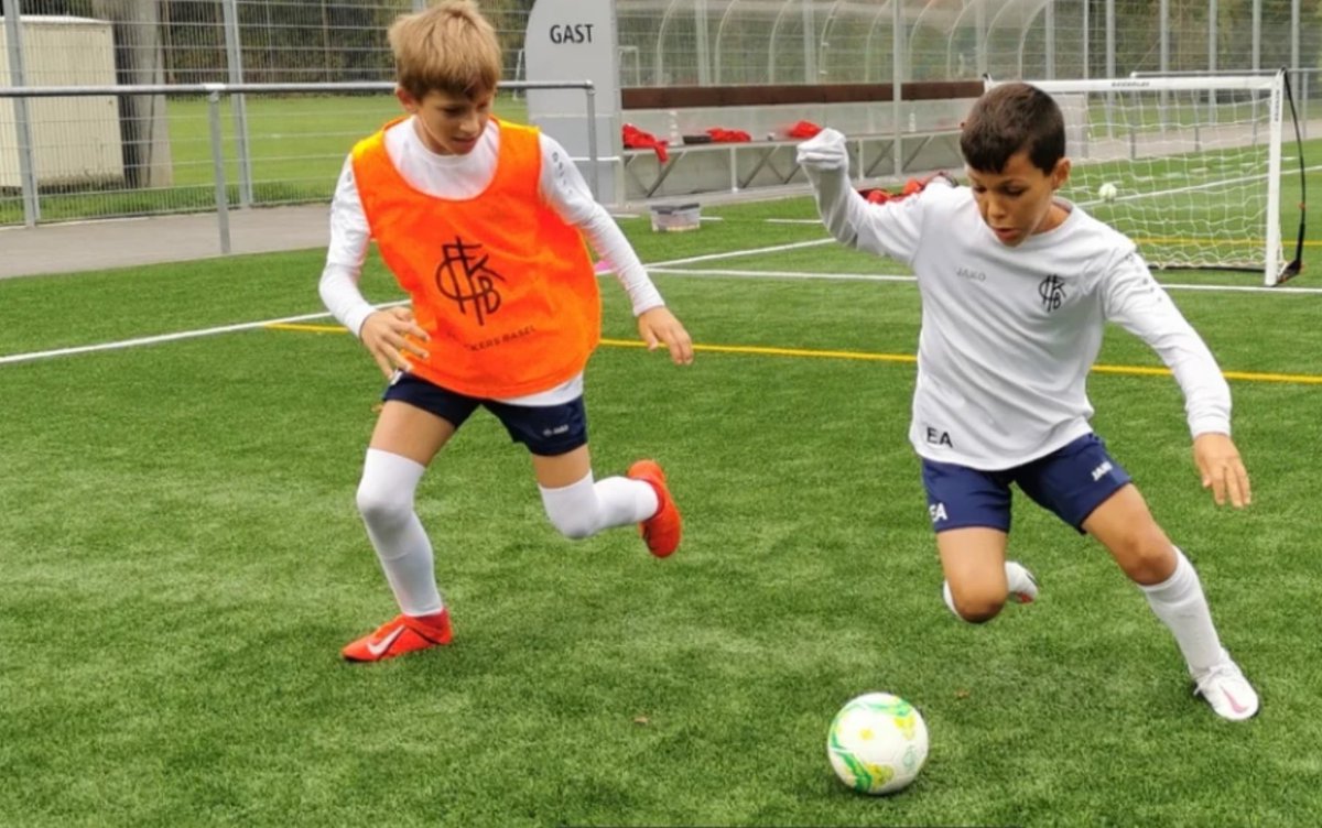 🎯 Great (youth) coaches don’t control the game—they facilitate the player’s journey to creativity and freedom! ⚽️🌱