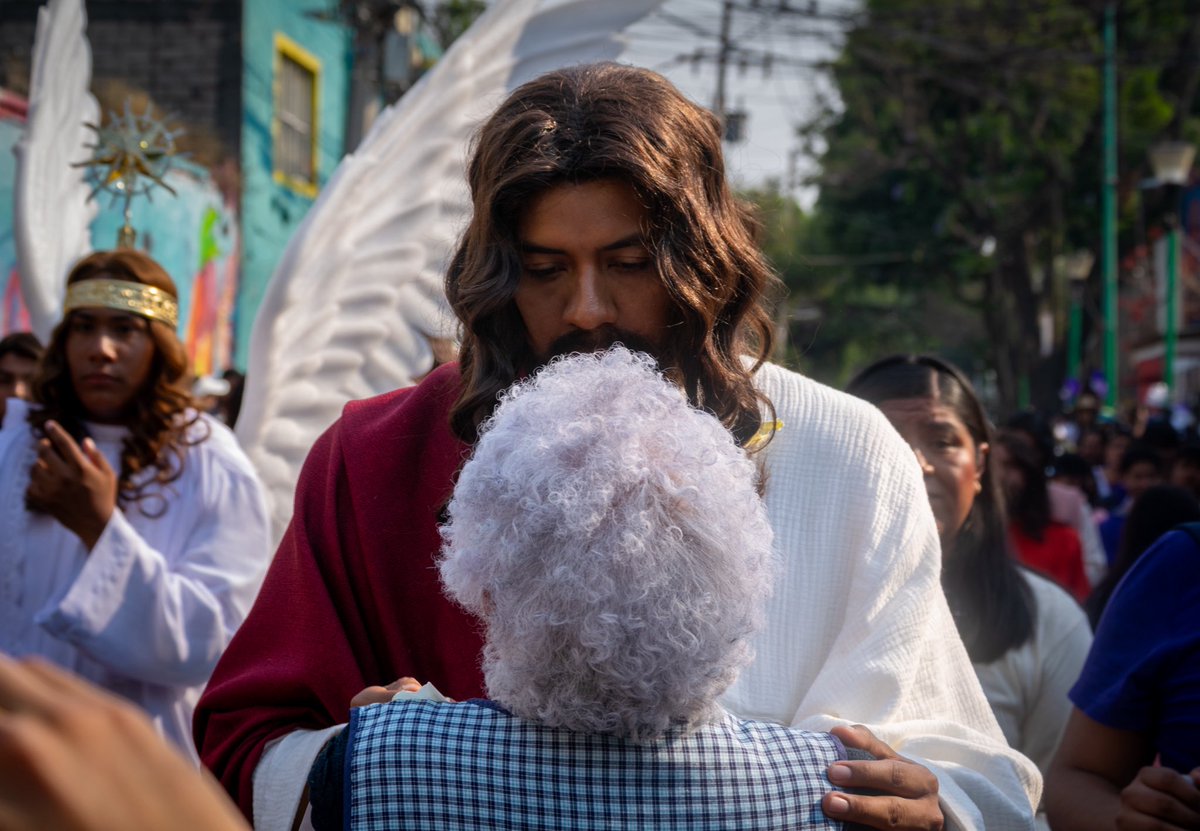 Jueves 17 de abril de 2025, Día santo en <a href="/Alc_Iztapalapa/">Alcaldía Iztapalapa</a> en la 182 representación de la pasión de cristo. 

📸 <a href="/Openkslove/">Pablo César</a>