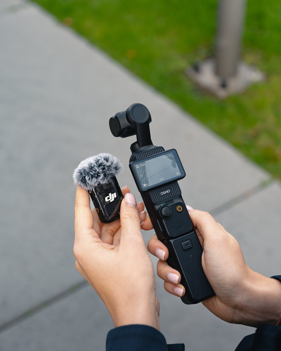 DJIGlobal's tweet image. Kickstart your content creation journey today with the Osmo Pocket 3 Creator Combo! 

🎬@dylancalluy
#OsmoPocket3 #ContentCreation #CreatorCombo #VlogLife