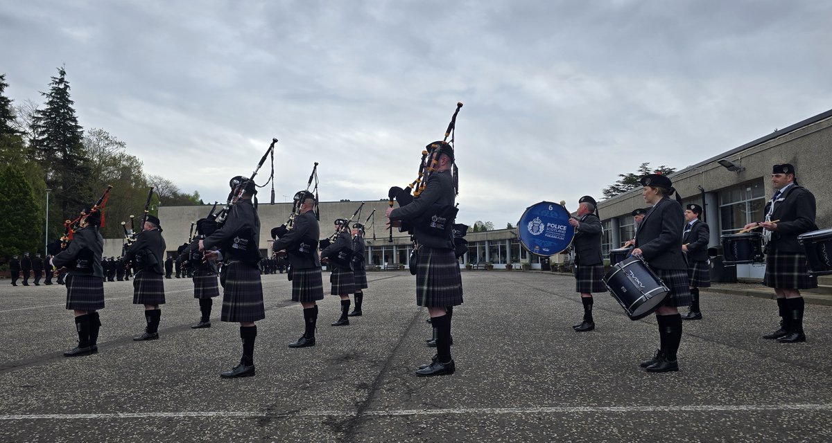 Police Scotland College (@psoscollege) on Twitter photo The new officers will be led onto the parade square today by the Police Scotland & Federation Pipe Band.
<a href="/GPolPB/">Police Scotland & Federation Pipe Band</a>
#LifeOfAProbationer #PSOSPassOut The new officers will be led onto the parade square today by the Police Scotland & Federation Pipe Band.
<a href="/GPolPB/">Police Scotland & Federation Pipe Band</a>
#LifeOfAProbationer #PSOSPassOut