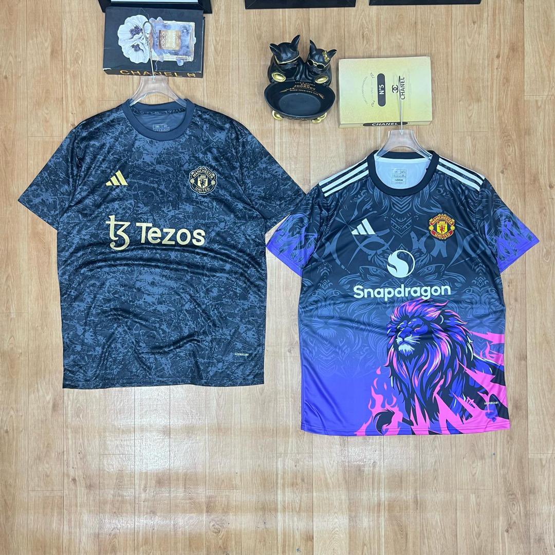 BrickHouseClts's tweet photo. Semi- Finalists in the most Dramatic Fashion 🥹
GGMU 

Available in Store are all versions of Manchester United Jerseys …

Quality 💯 
Send us a DM
🏷️ 16,000 (For the images seen) 

Good Friday | #5IVE | Manchester United | Maguire | #MUFC | Glory Glory Man United https://t.co/BPfcaYTXNG