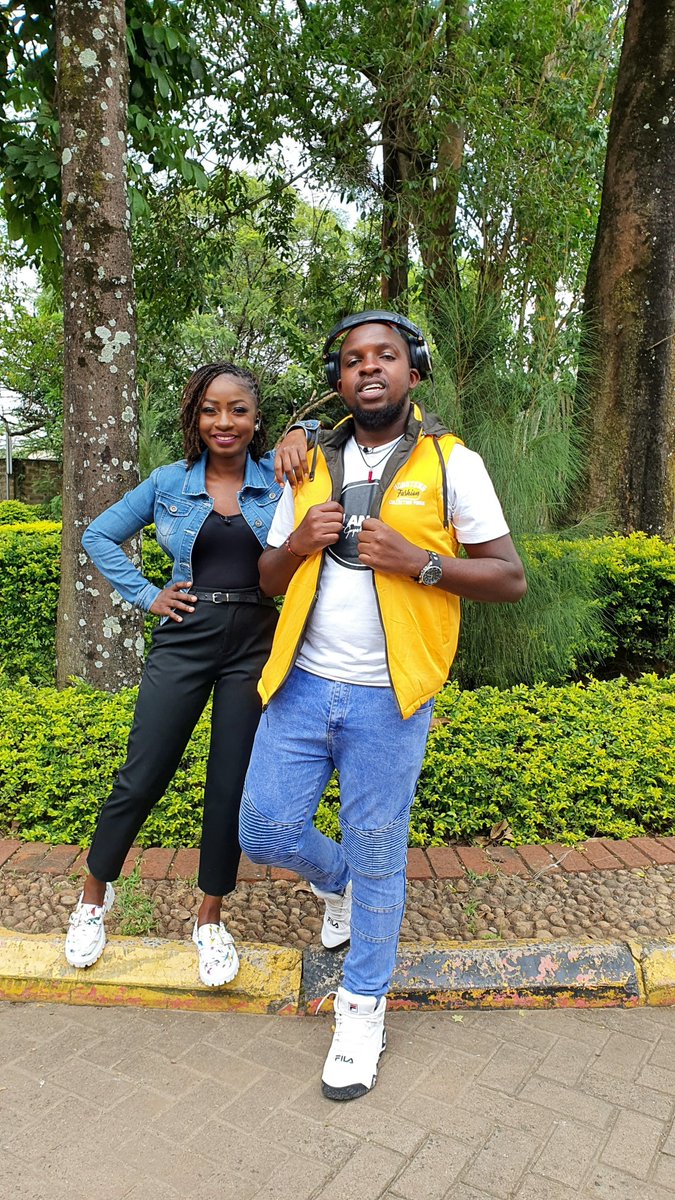 Y254Channel's tweet photo. Bwana Yesu Asifiwe Mbogi! Easter inakubambia wapi?
On Good Friday, we remember the betrayal and sacrifice of Jesus Christ with Miriam Odanga and DJ ANDY C . BTW, who betrayed Jesus? Drop your comment, ๐ #JCCircle #EasterEdition na #MbogiyaChrist https://t.co/rVJpVJe5SC