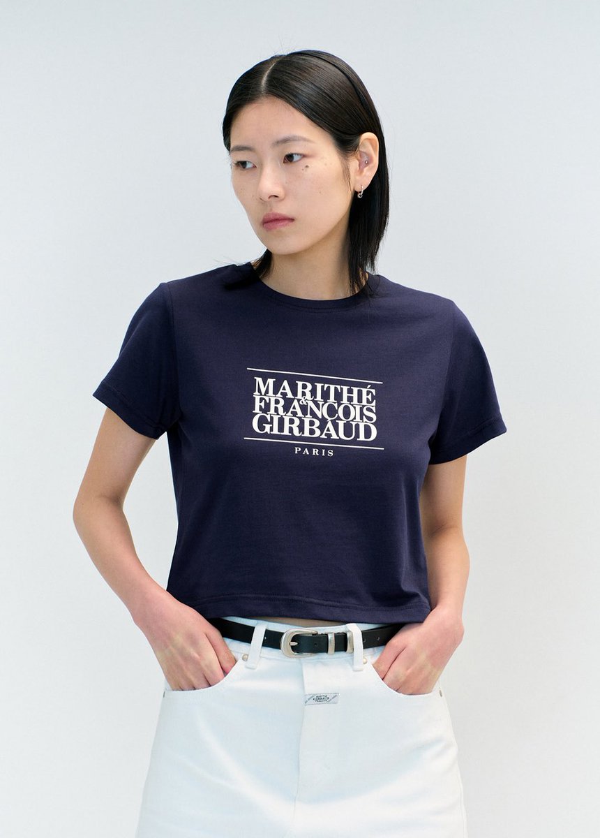 SE0KJIEUN's tweet photo. wts ph

Marithe Francois Girbaud W Classic Logo Crop Tee in Navy (size small)

- bought from Korea
- never worn! i just got this last week
- dm for inquiries!
- loc: pasig ☻ 

t. Marithé &amp; Francois + seoul seongsu philippines manila help rt https://t.co/aoi1XZq0zK