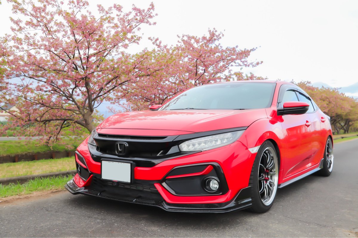 4/25(金)夜〜
ちょっと集まろうかなと思ってるけど
来れる人いる？