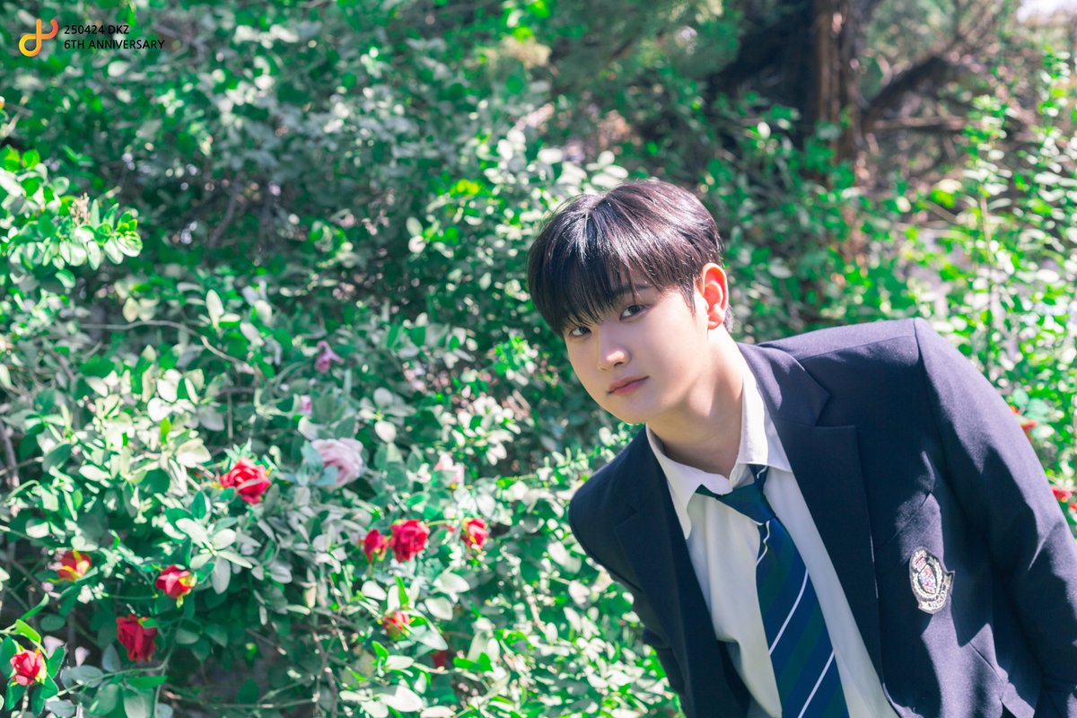 #DKZ_6TH_DEBUT

📷 Photo by JONGHYEONG

#DKZ #디케이지
#기석 #GISEOK