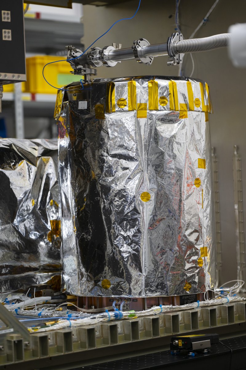 ESA_fr's tweet image. 🚀 Lancement - 3 jours pour ACES, l'horloge atomique de l'ESA qui va mesurer le passage du temps depuis l'espace avec une précision inégalée.

Le décollage est prévu lundi 21 avril à bord d'un lanceur Falcon 9 de Space X, direction la Station spatiale internationale !

🔗…