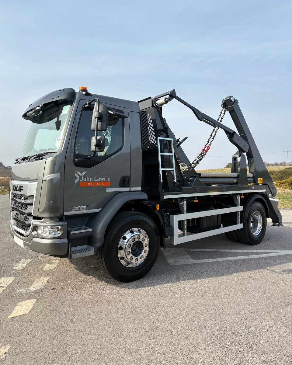Scottish John Lawrie Metals Limited adds a DAF XBC and DAF XF 8x2 to its fleet. 🤩

📸: Norscot Truck &amp; Van Limited.

#daftrucks | #dafxbc | #dafxf