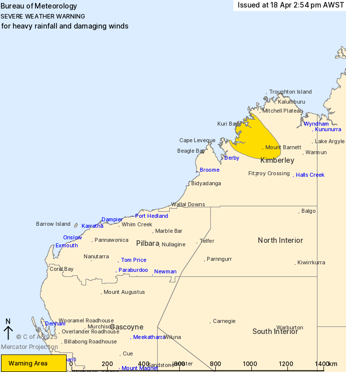 weather_wa's tweet photo. @perthovalman @ManjitK6987 @BunburyWeather @baxlex @drstip @ImTheOnlyAstro @Sparrow_65 @speedbird020 @Barnsy_Lisa @2017Ferret @BigV2011WCE @Rob_lebob @aussie_robbob @BellTowerTimes @blueorigin @SpaceX Cyclone Errol Has Dropped Below Cyclone Intensity And Is Now And Is Now A Tropical Low And Is Now Crossing The Kimberley Coast π A Severe Weather Warning Has Been Issued For Heavy Rainfall And Damaging Winds β οΈ #Cyclone #CycloneErrol #TCErrol #Kimberley #WesternAustralia https://t.co/91UCMiStwU