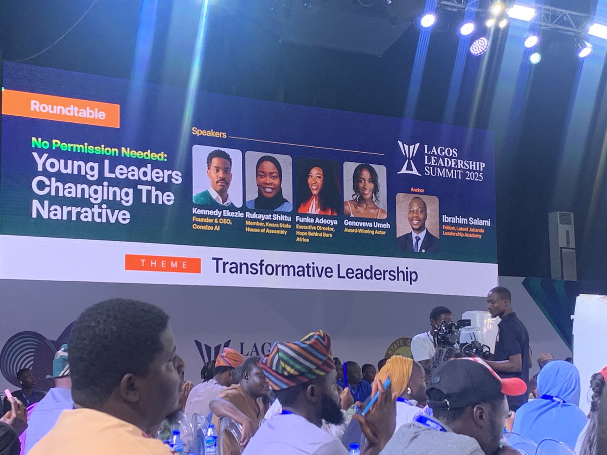 FhisayoGraphics's tweet photo. #LLS2025 #LLS25 was a great event and I was able to learn a lot
Kudos to the Lateef Jakande Leadership Academy (LJLA), Lagos State Government (LASG), @jidesanwoolu and @ayisatagbaje https://t.co/QiA34CTiye