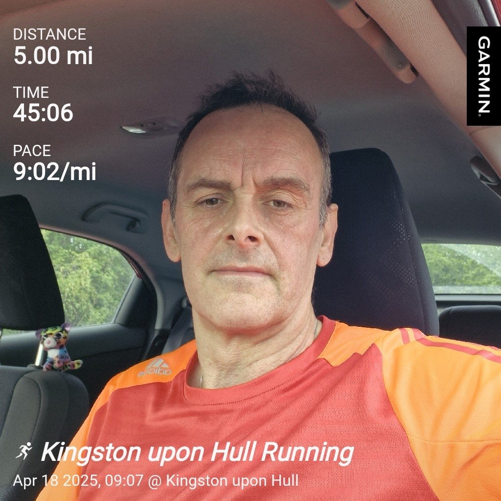 maccaroon67's tweet photo. Why on earth did I enter GNR again 😅. Got a few months to get some level of fitness and enthusiasm back #ukrunchat #247running #diabetesactive https://t.co/IvctVy3s5X