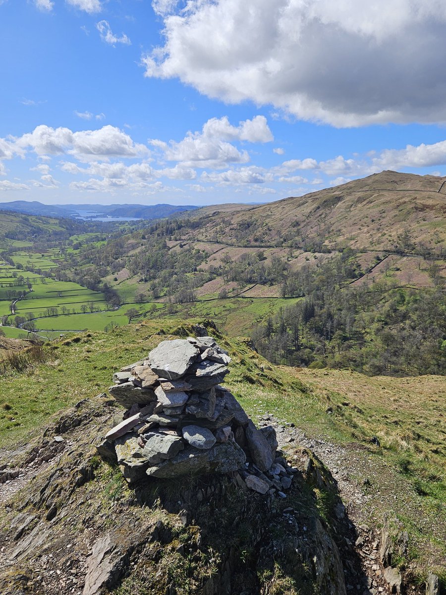 JimtotheG's tweet image. Troutbeck Tongue, Far Eastern Fells #Lakes #SecondRound #18togo ⛰️☀️