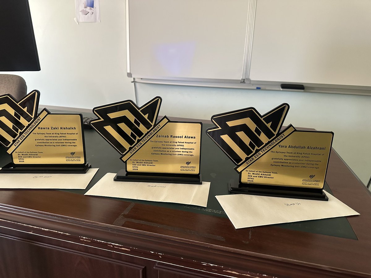 ModhiSpikes's tweet image. A heartfelt thank you to our incredible volunteer EEG technologists in the EMU at King Fahad Hospital of the University! Your dedication, skill, and compassion make a real difference in our patients&apos; lives. We appreciate your hard work and commitment!