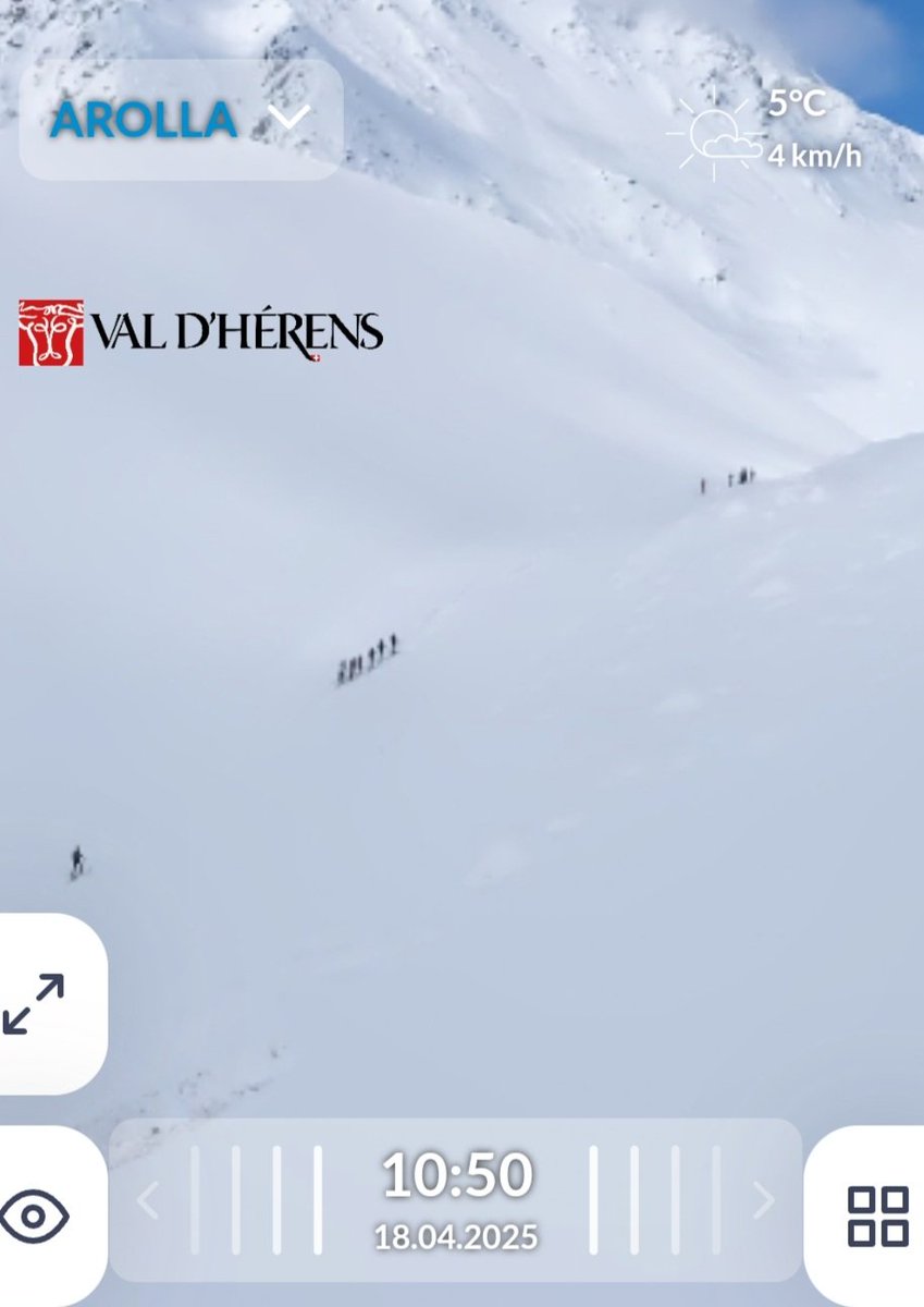 Danger d'avalanche maximal et des gros malins s'aventurent hors des pistes sécurisées.