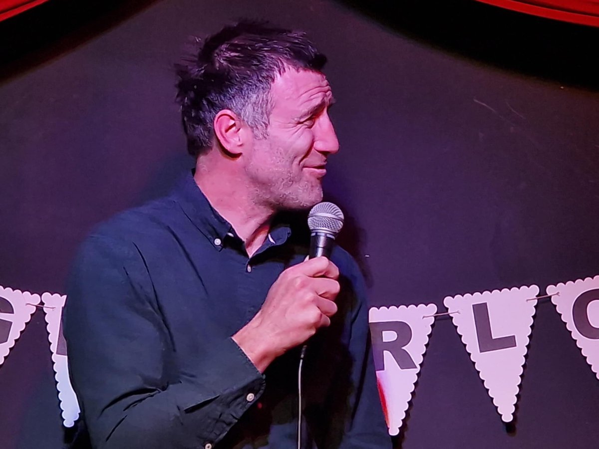a_tweety_bird's tweet photo. @BlackHorseLE2
It's just one of the best rooms for comedy
Hope you enjoyed it. I'm glad my guests of honour Jim and Louise were there and thanks to Alan
and Saff
and all the staff there for making it such a great place
#goodhour #luton #aylestoneblackhorse #comedy https://t.co/jdRTp1b3Tu