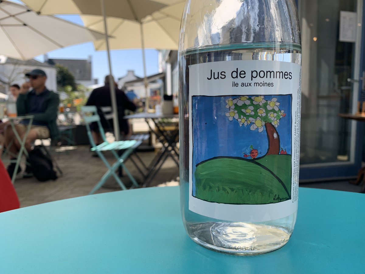 FlyUp Drone tweet media