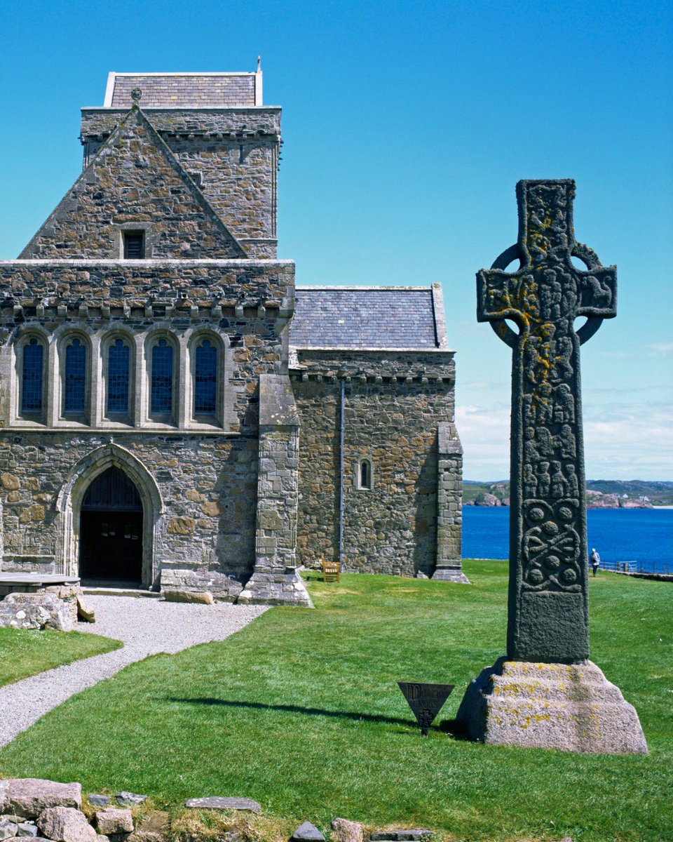 On this Good Friday, we send warm Easter wishes to all our followers, however you're celebrating.

Iona’s peaceful surroundings make this a special time for reflection and renewal. Wishing you a season of peace and joy. 🌿✨ Happy Easter from all of us on Iona.