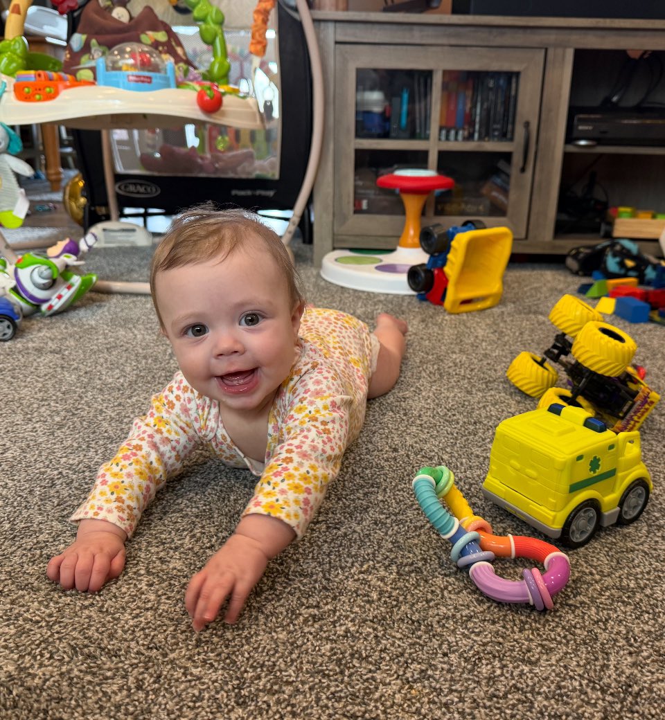 HideSteel's tweet image. Happy Friday! This SH week! #weekendloading