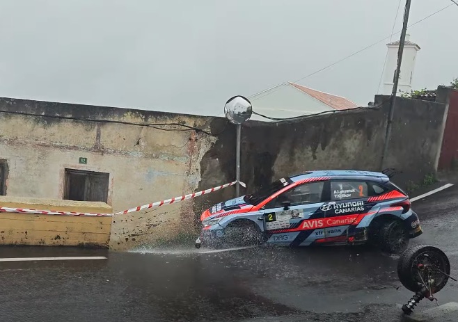 Furto dopo l’incidente, rubato l’alettone della i20 Rally2 di Lukuyanuk rallytime.eu/2025/04/18/fur…