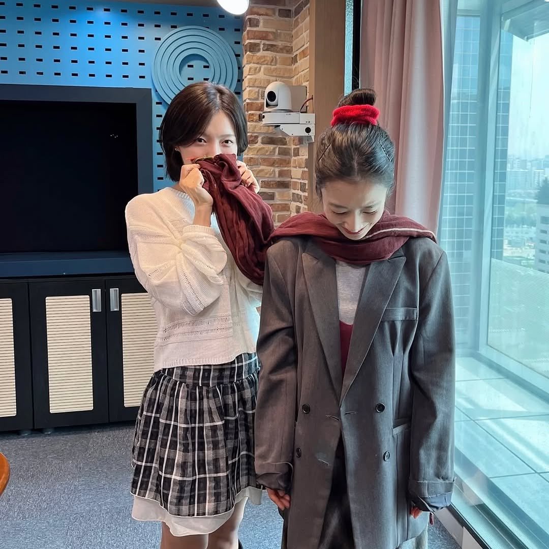 [ksy_bertilla IG]

🧡

#곽선영 #KwakSunYoung #ควักซอนยอง #กวักซอนยอง