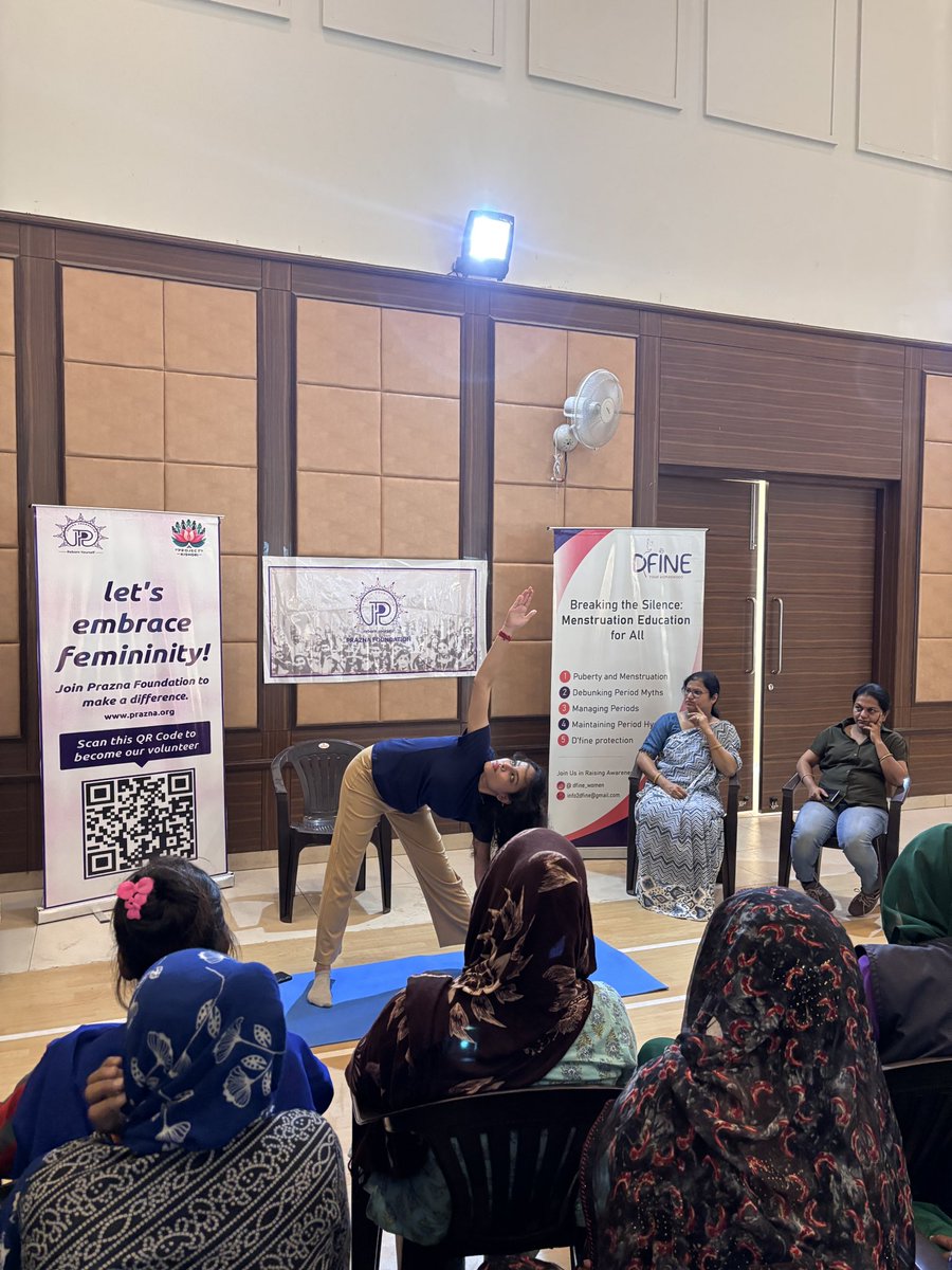 orgprazna's tweet image. We held a menstrual hygiene workshop at Aashiyana Umang Society, for women gardeners and sweepers.Founder Preeti Sharma led the session, joined by Reshu Goyal, founder of Dfine and Dr. Neetu Gupta with Kishori Club members of Manipal University. Hygiene kits were distributed.