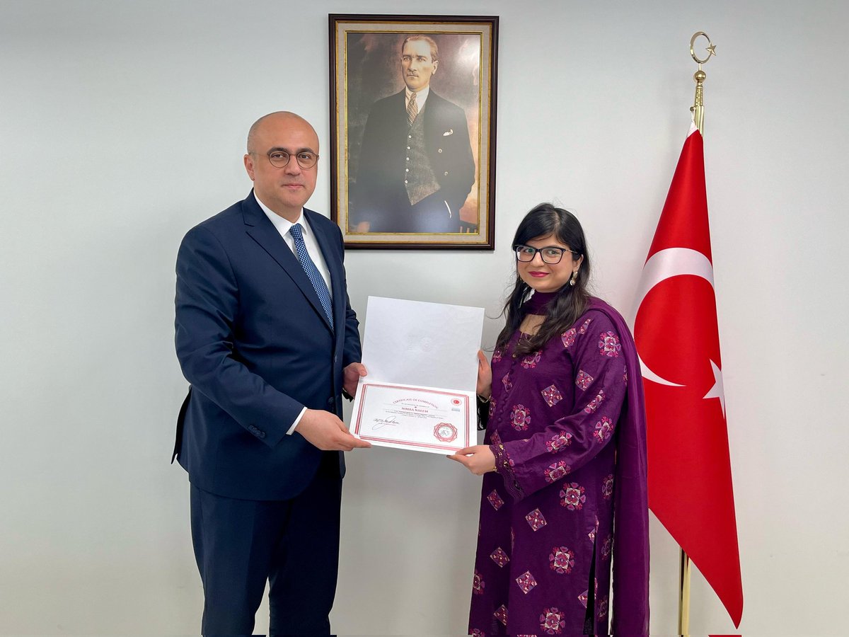 Pakistanlı Diplomatlar Mesleki Eğitim Programı bugün yapılan sertifika töreniyle sona ermiştir.