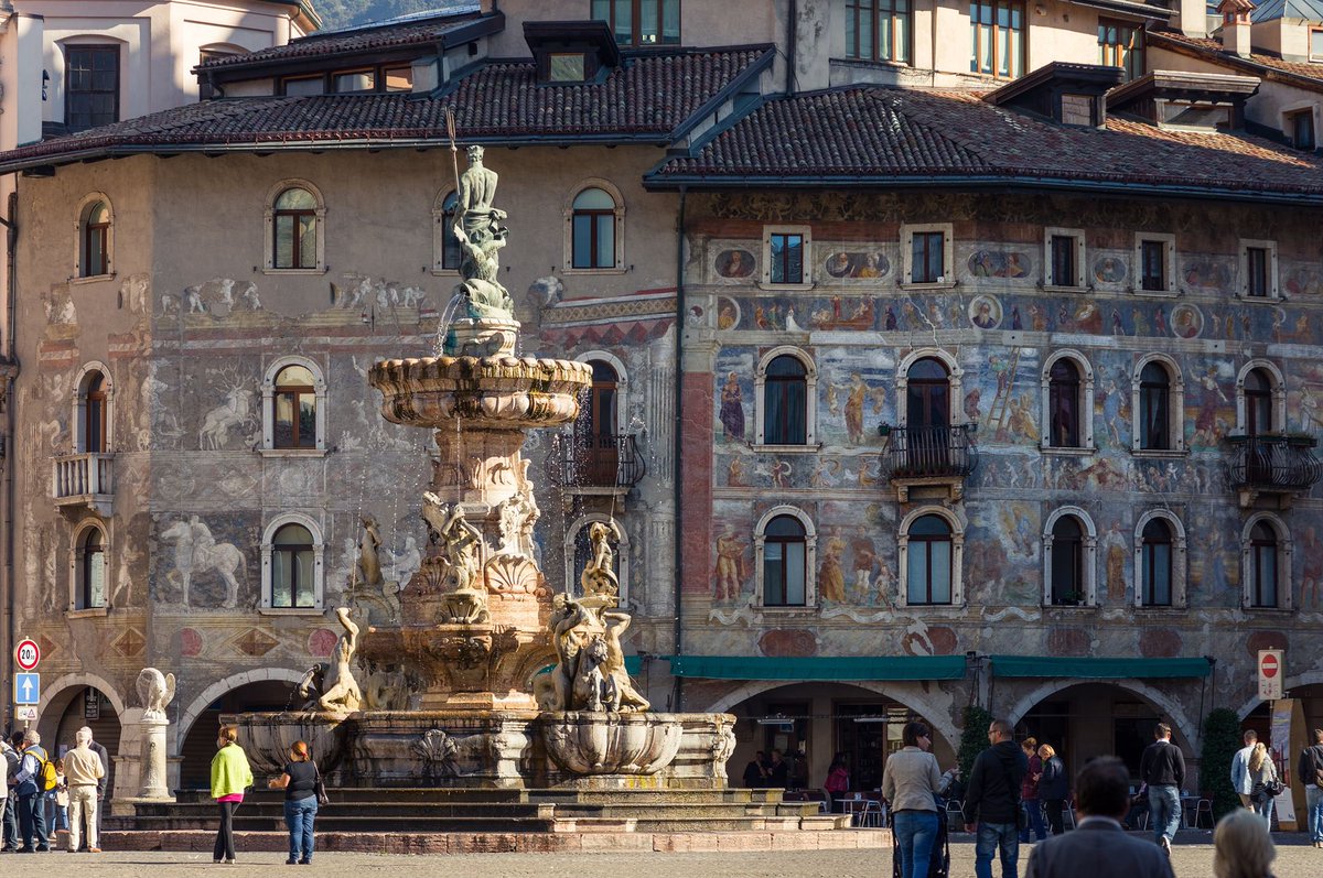 Nei giorni scorsi un servizio televisivo nazionale ha rilanciato alcuni filmati di risse e danneggiamenti. Immagini brutte, che nessuno vorrebbe vedere nella propria città…
m.facebook.com/story.php?stor…